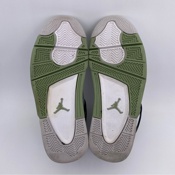 Nike Jordan 4 Retro Seafoam Women's Sneakers Shoes    -    Size:  7.5 - Picture 12 of 14